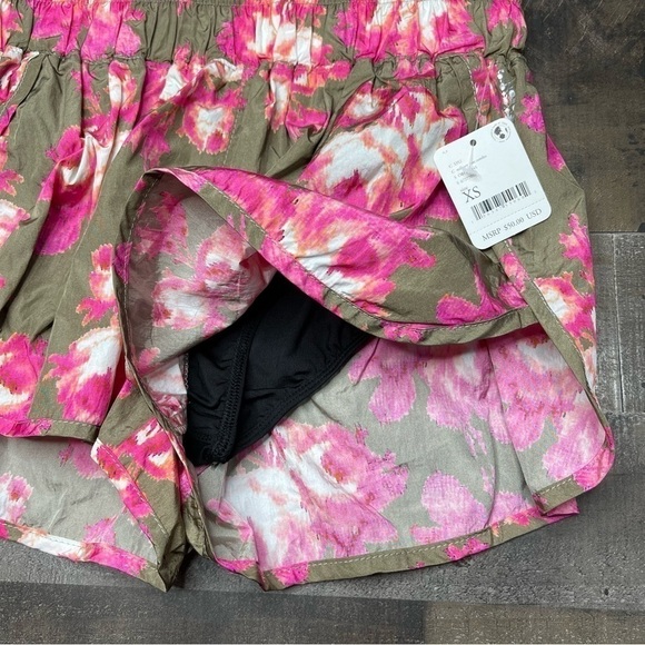 NWT FP Movement by Free People The Way Home Printed Short size Small - Picture 5 of 12